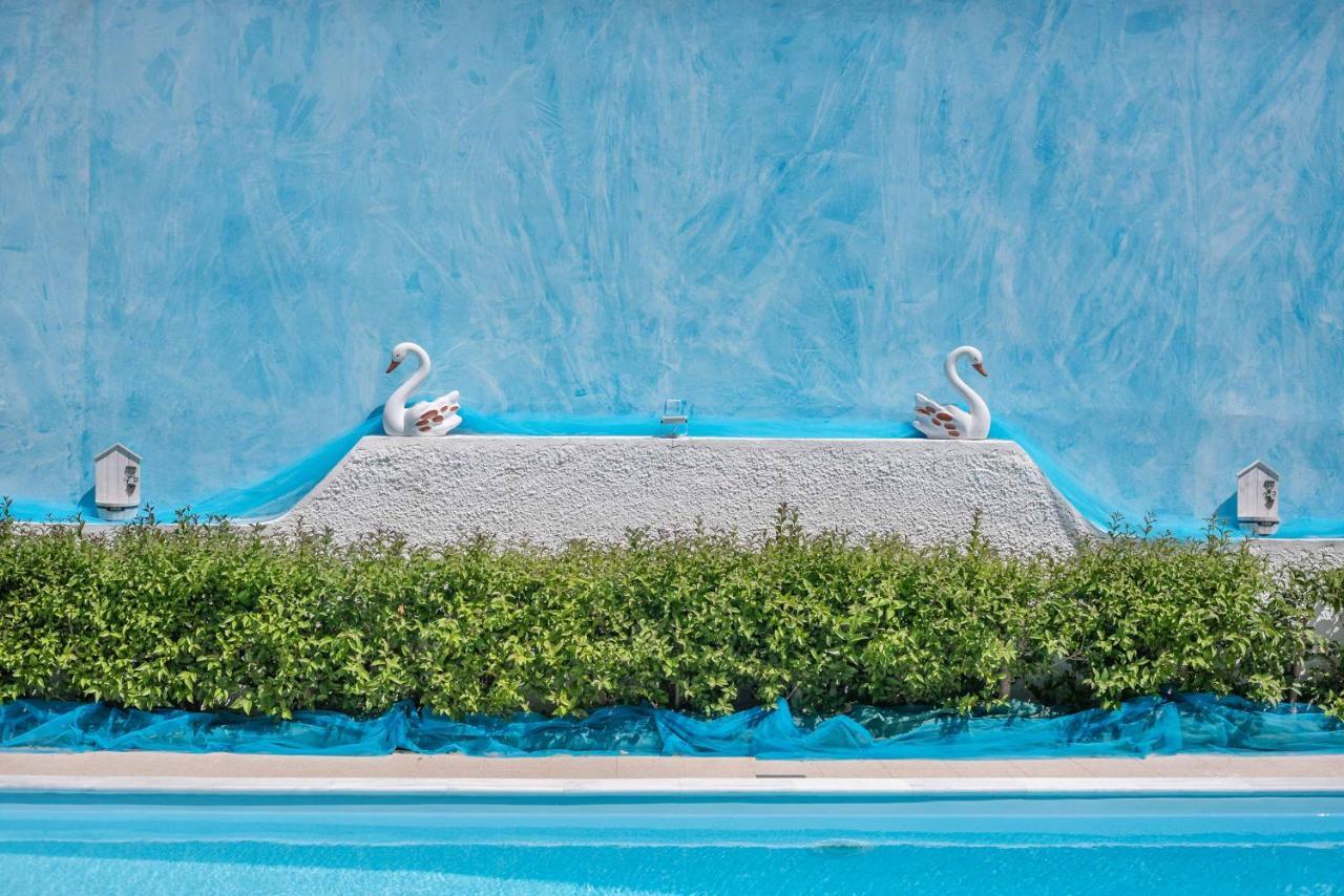 Thiseos Georgia'S Private Paradise Lechaio Exterior foto